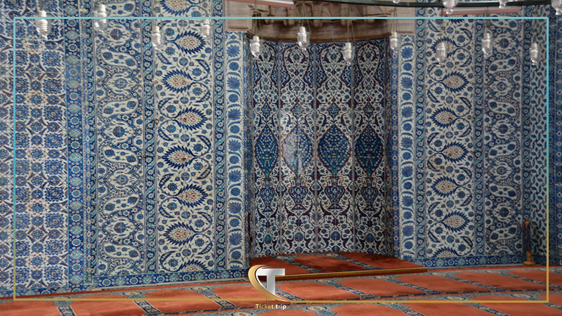 مسجد رستم پاشای استانبول
